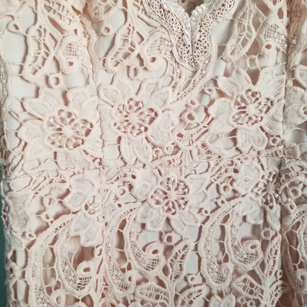 Maniju Dress - Picture 5 of 8